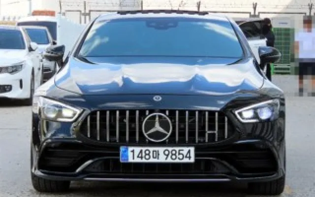 수원중고차사고팔기 AMG GT 4도어 43 4MATIC+ 매물 사진 8 - 2023/10 28,885km