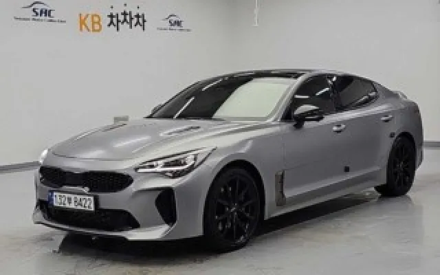 수원중고차사고팔기 스팅어 마이스터 AWD 3.3 GT 트리뷰트 에디션 매물 사진 5 - 2023/02 55,663km